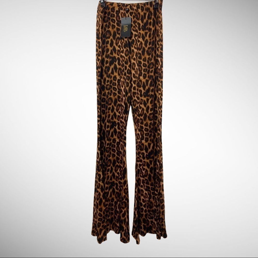 🤩Host Pick!!🤩BOHO Leopard Bell Bottoms Plus Size 3X Stretchy